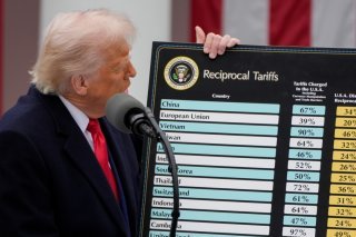 Certains pays verraient leurs droits de douane bondir de plus de 50% (archives). Keystone/EPA BLOOMBERG POOL/KENT NISHIMURA / POOL